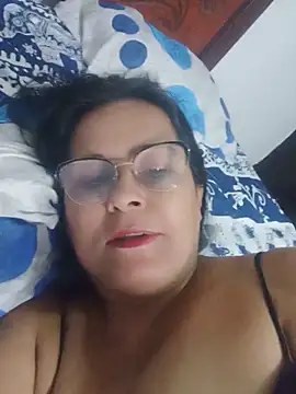 Snapshot of PienCanela chatting on June 12, 2026, 11:53 am PienCanela online show from June 12, 2026, 11:53 am