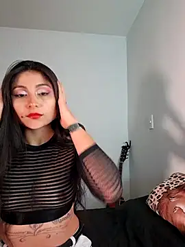 SantoroRosse online show from April 18, 2026, 5:00 am