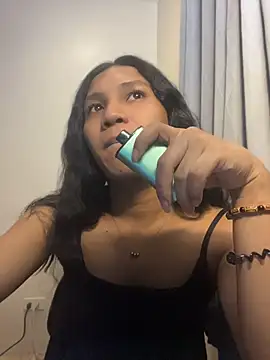 slutty aki online show from June 20, 2026, 3:26 pm