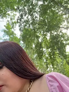 AmeliaBronze online show from July 22, 2026, 3:20 am