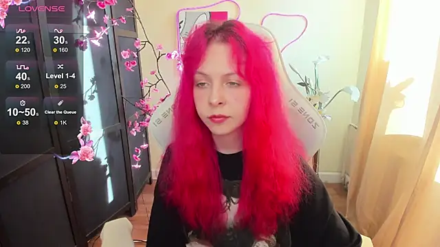 InfernoKitten online show from April 24, 2026, 1:08 am