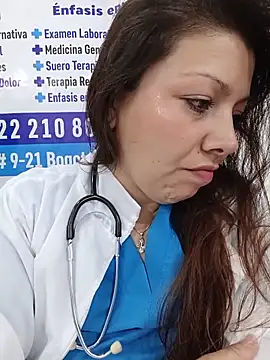 Snapshot of SARA_21- chatting on June 3, 2026, 2:33 pm SARA 21- online show from June 3, 2026, 2:33 pm