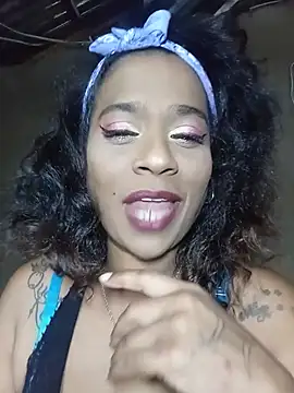 Snapshot of MissyLoveCreator chatting on July 8, 2026, 1:59 pm MissyLoveCreator online show from July 8, 2026, 1:59 pm