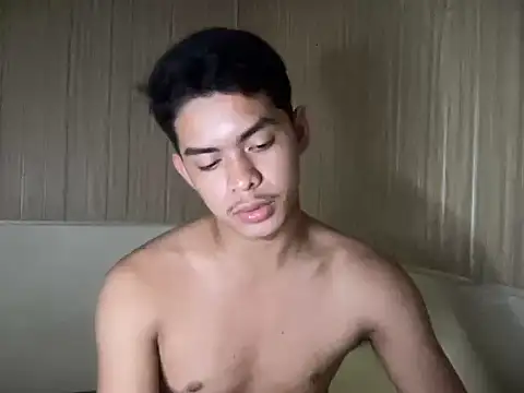 yourhotasian jhonpol16 online show from July 13, 2026, 9:50 pm