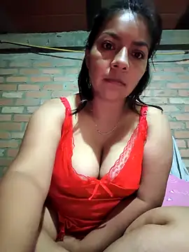 Tamaraxxx hot online show from May 1, 2026, 1:54 am