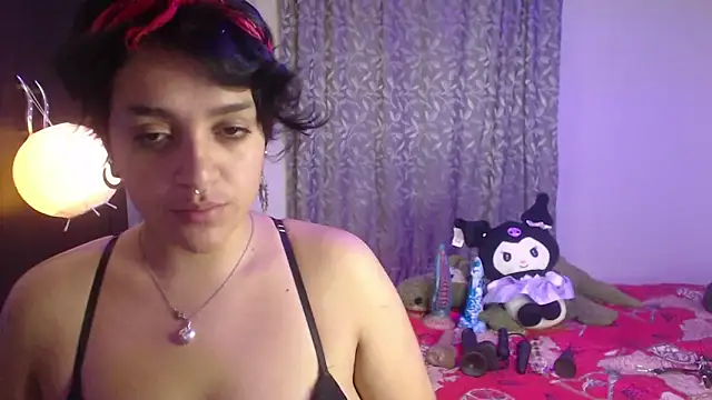 Snapshot of LillithMonroe chatting on April 16, 2026, 12:17 pm LillithMonroe online show from April 16, 2026, 12:17 pm