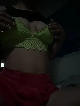 babiecutiebaddie online show from May 9, 2026, 6:35 pm