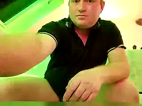 floco90 online show from April 13, 2026, 8:14 pm