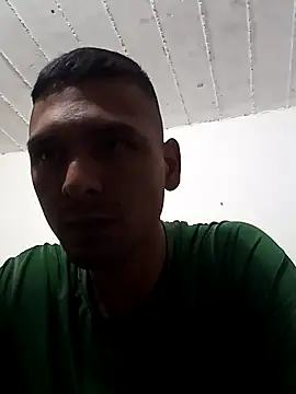 PROSTITUTO-RICO online show from June 24, 2026, 2:43 am