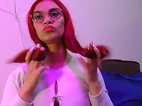 tinny emiily online show from April 29, 2026, 1:32 am
