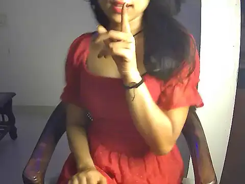 Snapshot of Dark_Fantasy02 chatting on July 13, 2026, 8:39 am Dark Fantasy02 online show from July 13, 2026, 8:39 am