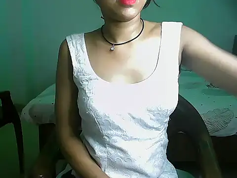 Snapshot of Dark_Fantasy02 chatting on July 17, 2026, 9:05 am Dark Fantasy02 online show from July 17, 2026, 9:05 am