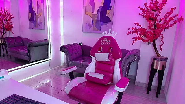 Patme queen online show from June 6, 2026, 7:29 pm
