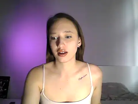 DarkMirel online show from April 17, 2026, 4:54 pm