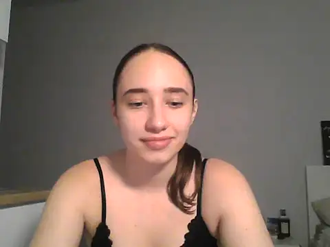 DarkMirel online show from June 21, 2026, 6:10 pm