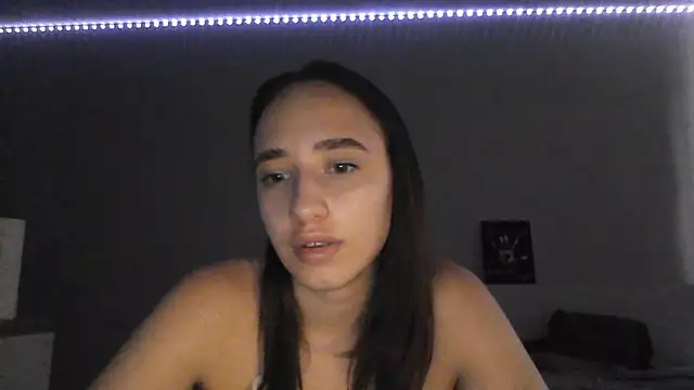 DarkMirel online show from July 21, 2026, 5:48 pm
