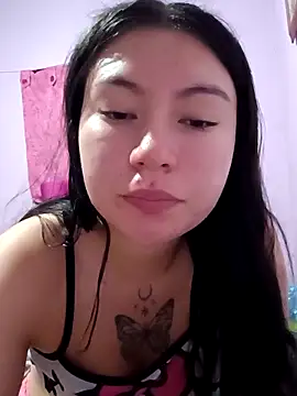 Emiily  Evans online show from May 9, 2026, 2:50 am