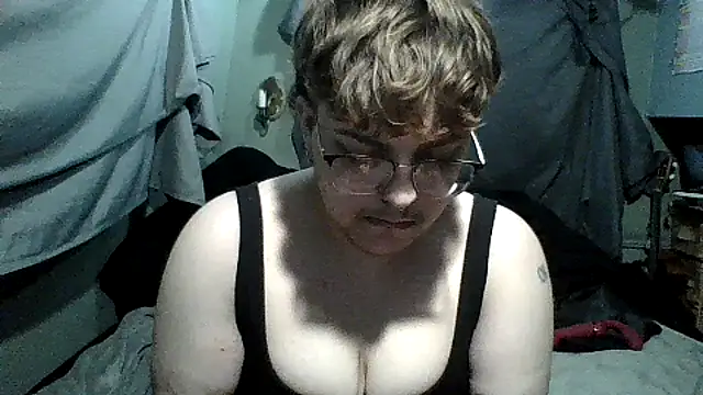 BashfulEmby online show from April 14, 2026, 3:34 am