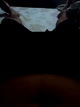 cheiodetesa online show from April 17, 2026, 10:24 pm