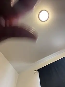 Jezzussmacks online show from April 21, 2026, 7:39 pm