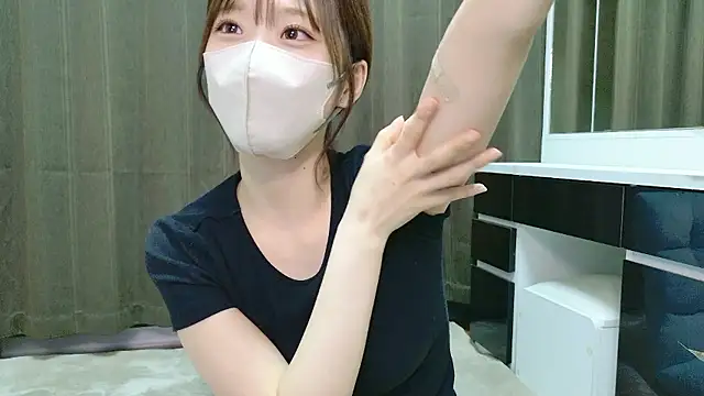 Snapshot of rei_0707 chatting on April 21, 2026, 1:06 pm rei 0707 online show from April 21, 2026, 1:06 pm