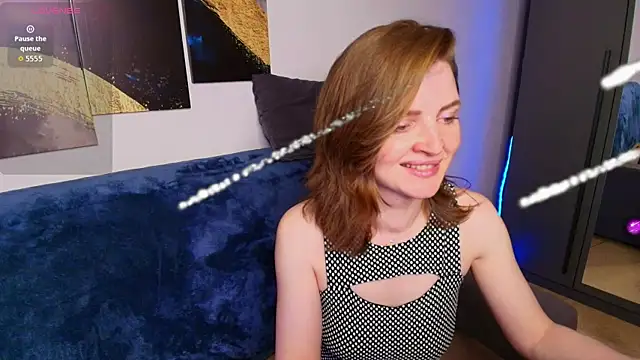 Liza  Evans online show from July 2, 2026, 1:49 am