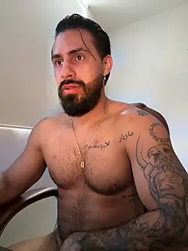 Snapshot of Ryan_Black3 chatting on May 27, 2026, 2:25 pm Ryan Black3 online show from May 27, 2026, 2:25 pm