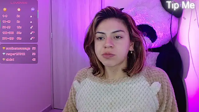 aprildumont online show from May 4, 2026, 11:39 am