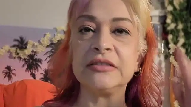 ZorynaDollHouse online show from June 11, 2026, 12:32 am