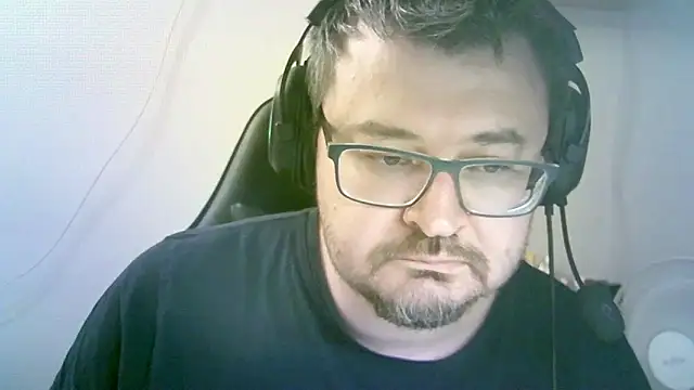 FantastickBombastick online show from May 9, 2026, 9:42 pm