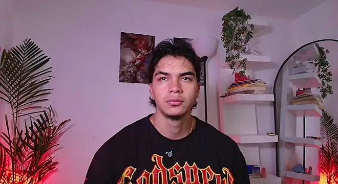 andyypalmer  online show from June 9, 2026, 4:46 am