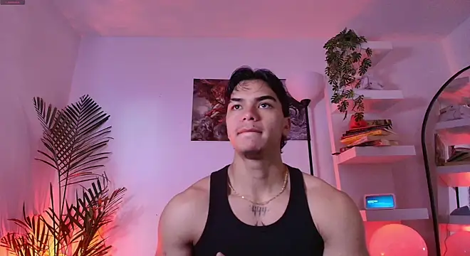 andyypalmer  online show from June 12, 2026, 11:42 am