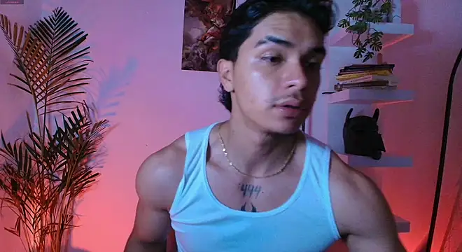 andyypalmer  online show from June 18, 2026, 5:41 am