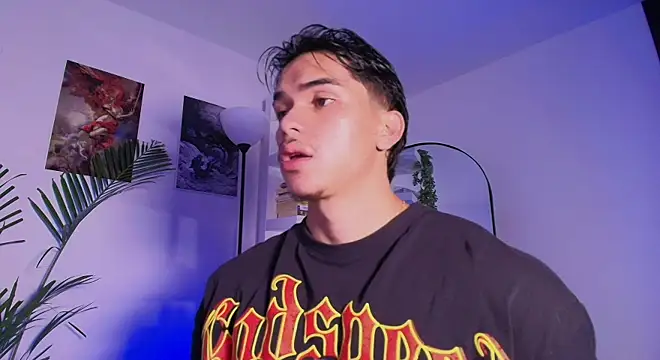 andyypalmer  online show from July 6, 2026, 5:37 am