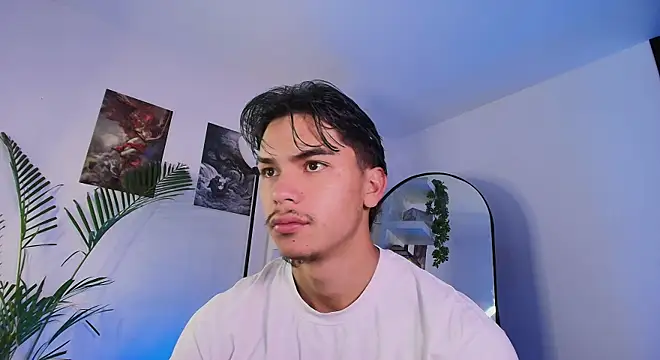 andyypalmer  online show from July 8, 2026, 5:34 am