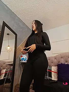 zoe fit online show from June 20, 2026, 7:38 pm