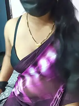 sweetylove01 online show from July 16, 2026, 5:19 pm