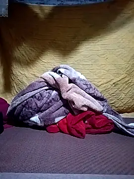 Elena Mia online show from June 9, 2026, 10:32 pm