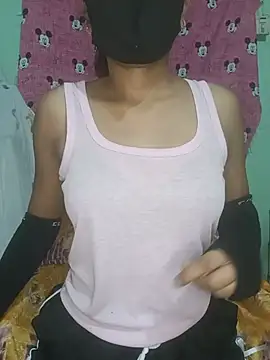 Snapshot of Rashmika__Rouni chatting on May 26, 2026, 8:16 pm Rashmika Rouni online show from May 26, 2026, 8:16 pm