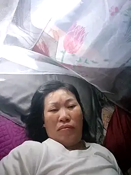 -Ciny- online show from April 15, 2026, 8:20 pm