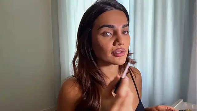 MelindaReny online show from April 23, 2026, 8:24 am