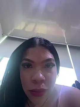 LilithJones   online show from April 16, 2026, 12:06 pm