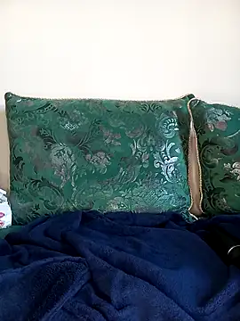 anal bitch9 online show from April 18, 2026, 7:34 am