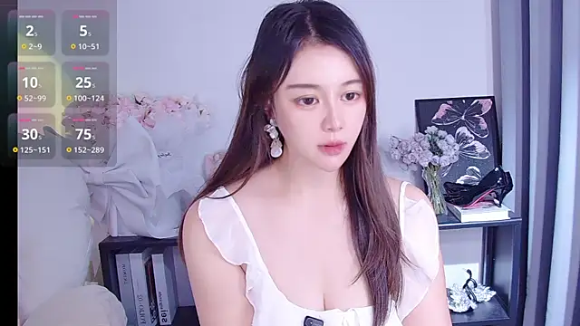 Moon-66 online show from June 10, 2026, 5:45 pm