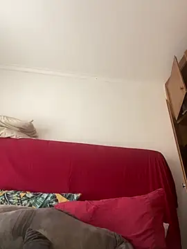 PrettySavannah online show from April 24, 2026, 10:39 am