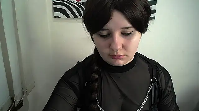  sweet candy n online show from April 26, 2026, 12:03 pm