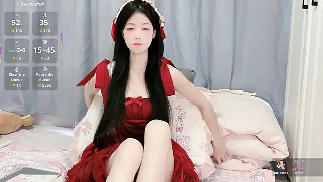 Snapshot of XiaoMei-iiiiii chatting on April 27, 2026, 6:33 am XiaoMei-iiiiii online show from April 27, 2026, 6:33 am