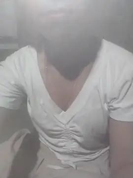 Zara-Lina online show from April 23, 2026, 1:46 pm