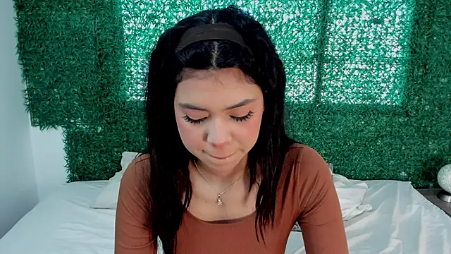 Nathy Pelaez online show from June 20, 2026, 3:04 pm