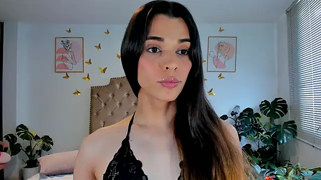 bella grego online show from June 24, 2026, 6:40 pm